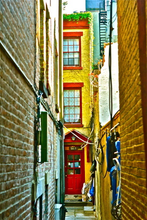 Alley in Brooklyn, NY, colorful